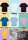 Áo thun in chữ "Everyone is an Alien somewhere"