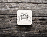 Đế lót ly vuông in hình Use your eyes