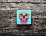 Đế ly bằng gỗ in hình Pop art skull with glasses
