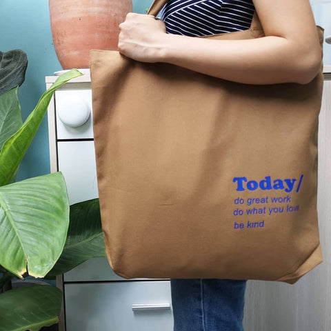 Túi tote in chữ Today's list