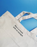 Túi tote in chữ No escape