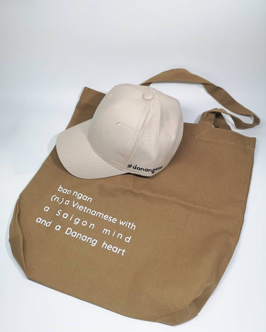 Túi tote in chữ Vietnamese with a Saigon mind and a Danang heart