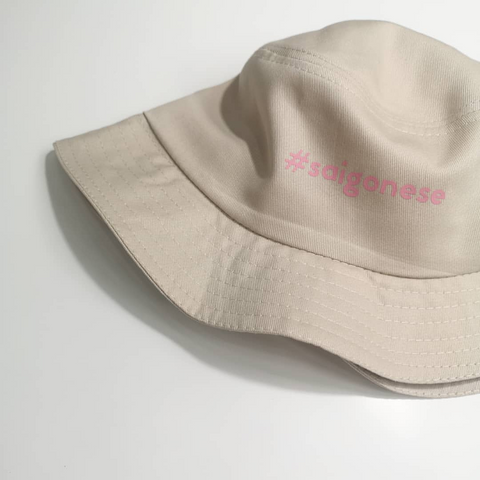 In nón với chữ theo yêu cầu - bucket hat/ nón tai bèo màu be #Saigonese