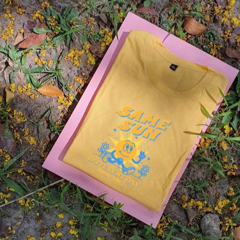 Áo thun unisex cotton in hình Same sun different day