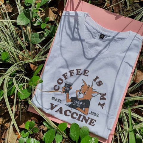 Áo thun unisex cotton in hình Coffee Lover - Coffee is my vaccine