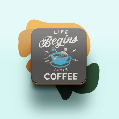 Đế ly bằng gỗ in hình Coffee Lover Life begins after coffee